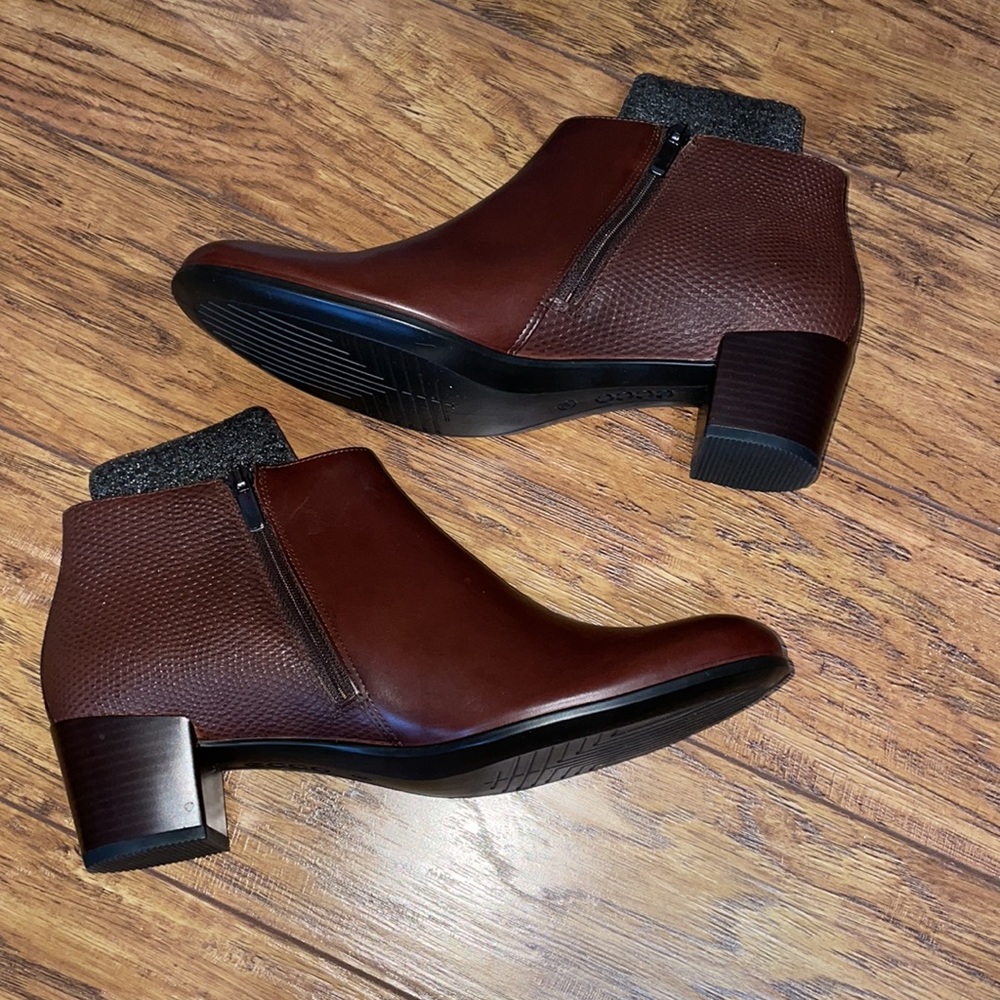 Ecco Leather Boots